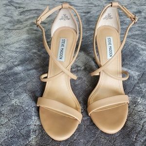 Steve Madden Strappy Nude Heel sandals